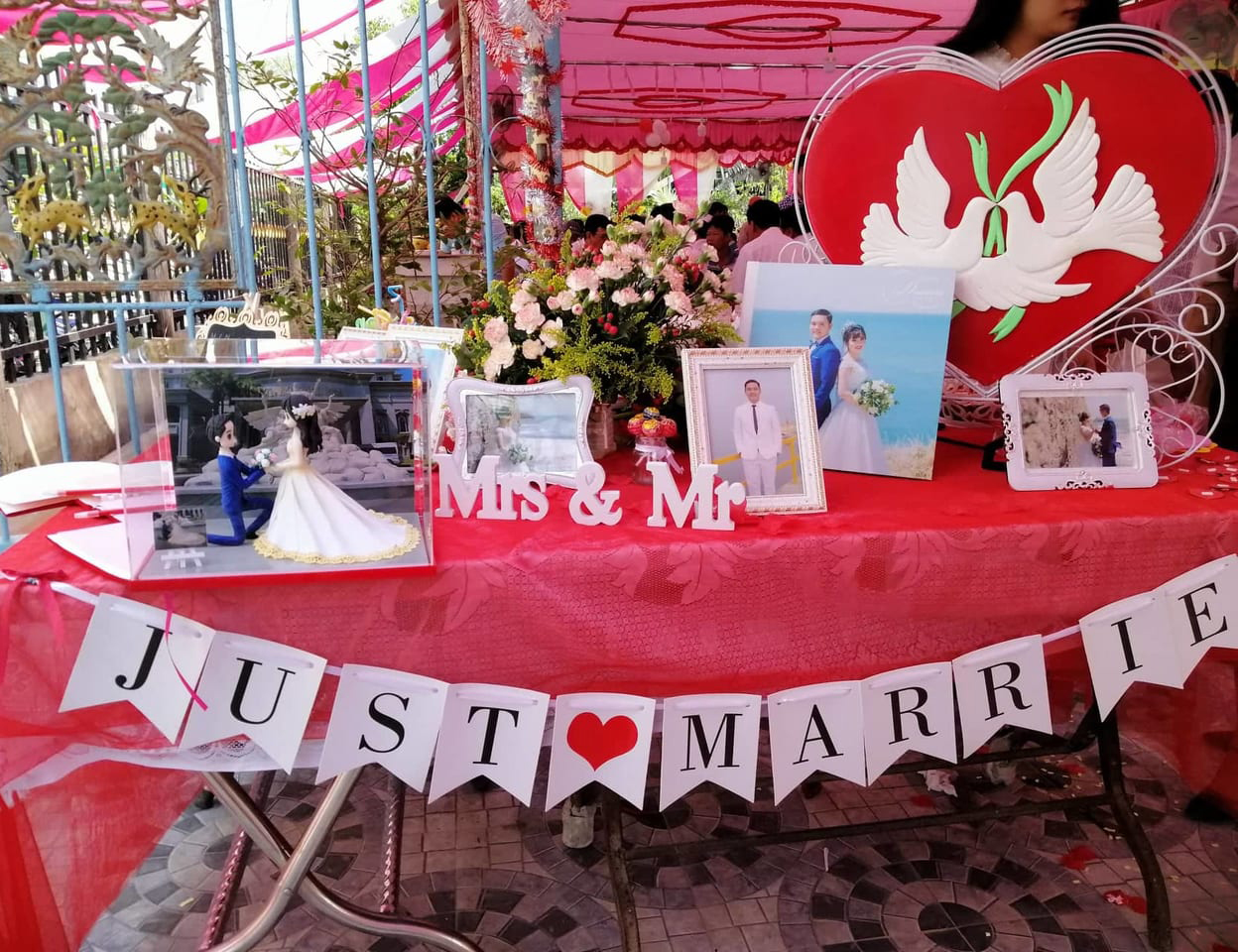 Tặng quà đám cưới - Xưởng SX tphcm và giao hàng toàn quốc【Mua Ngay】