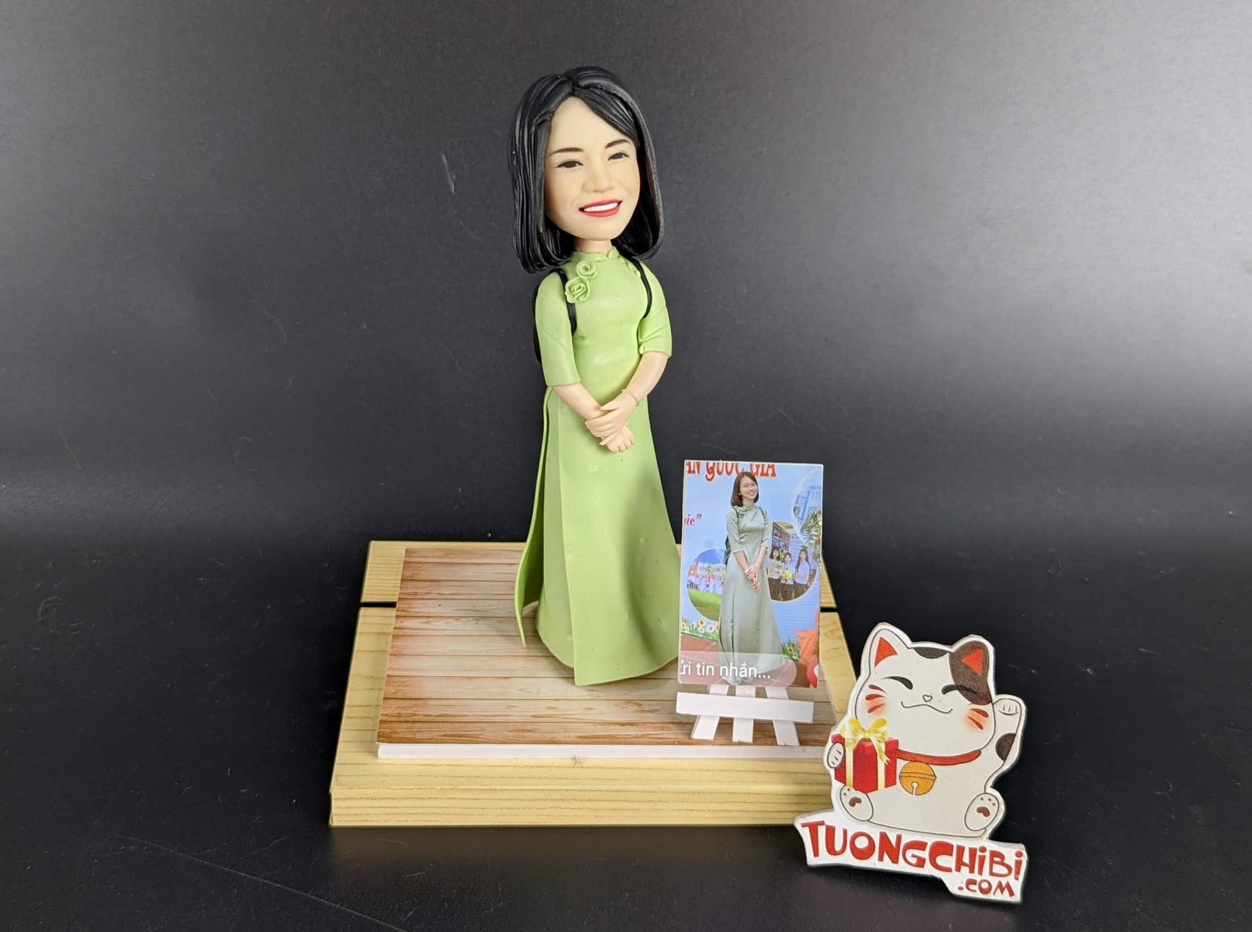 quà quốc tế phụ nữ 20.10 cho cô giáo