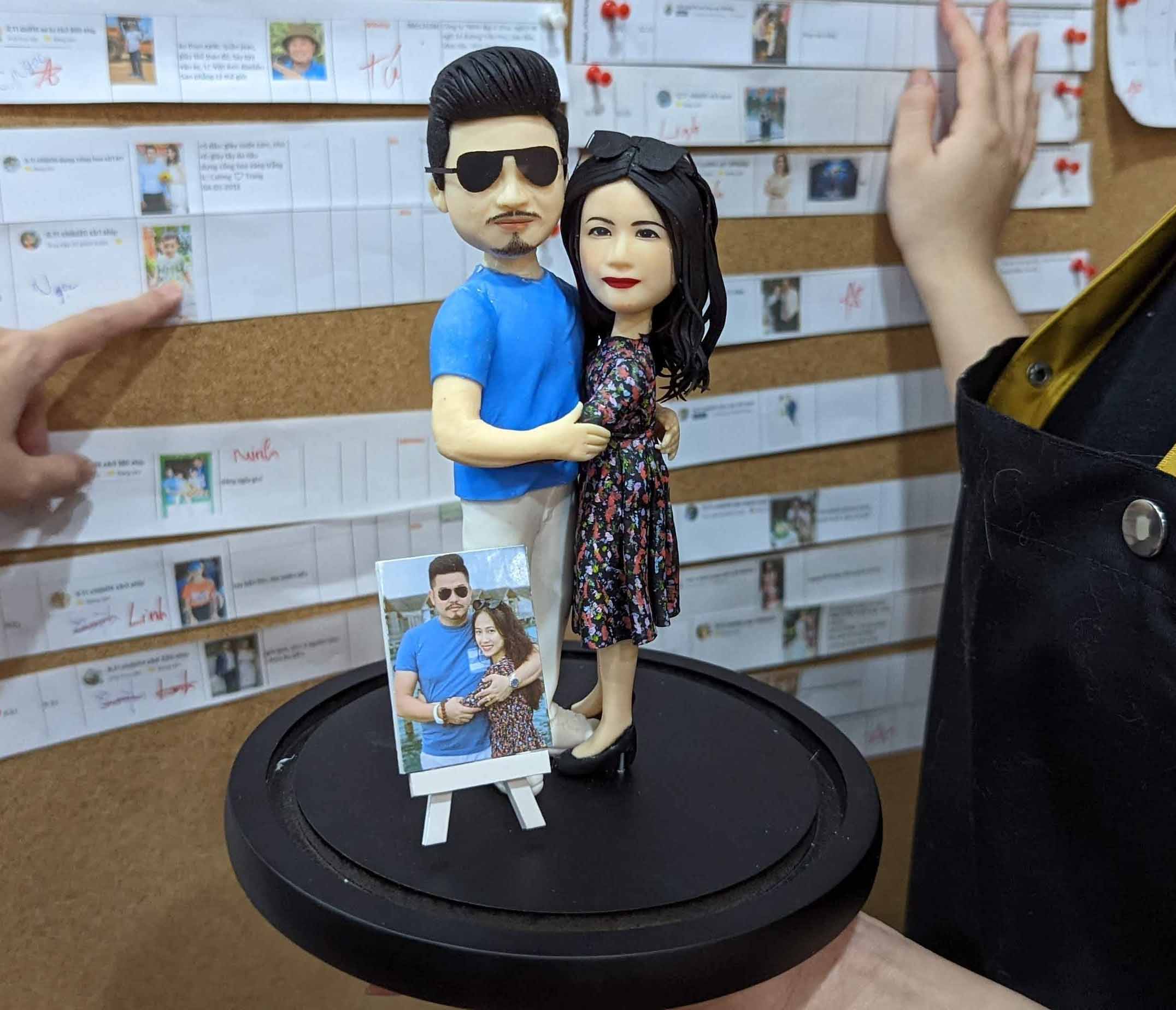 quà kỷ niệm 20 năm ngày cưới tặng sếp