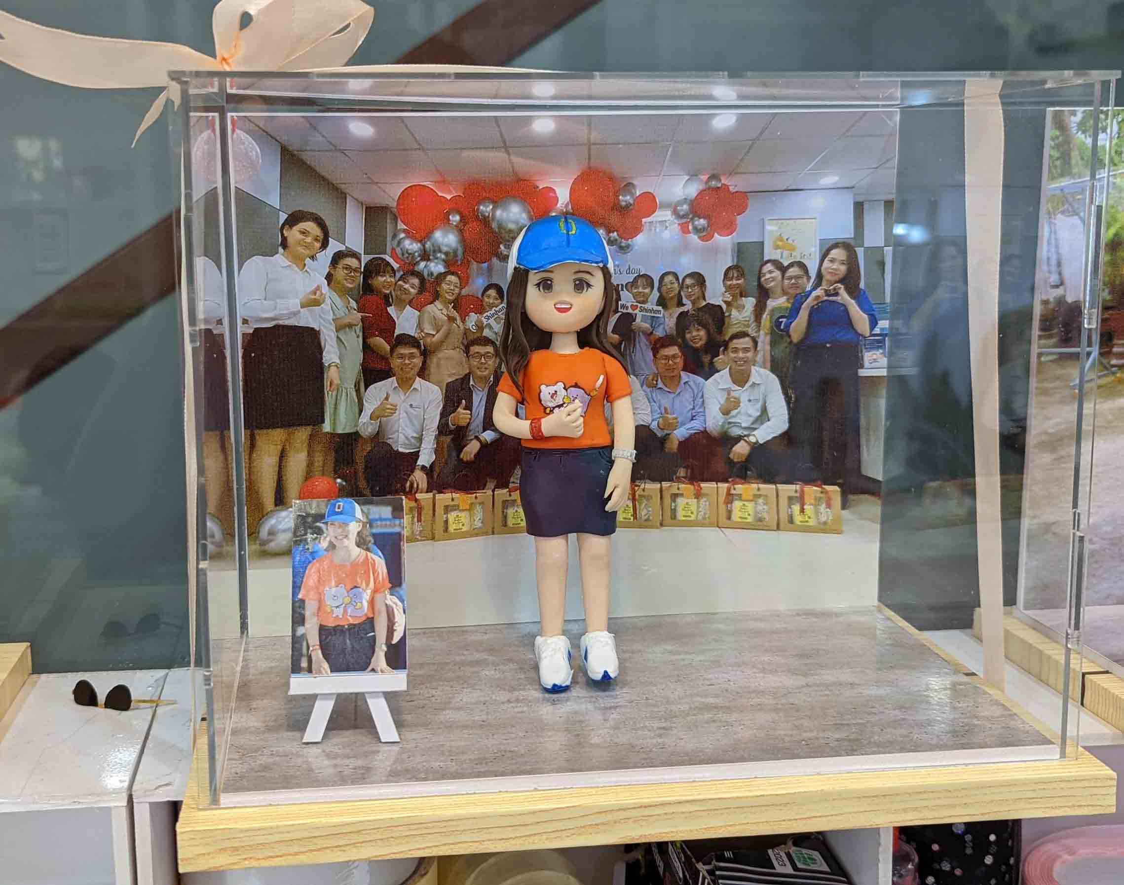 món quà ấn tượng của ngân hàng dành tặng cho nhân viên